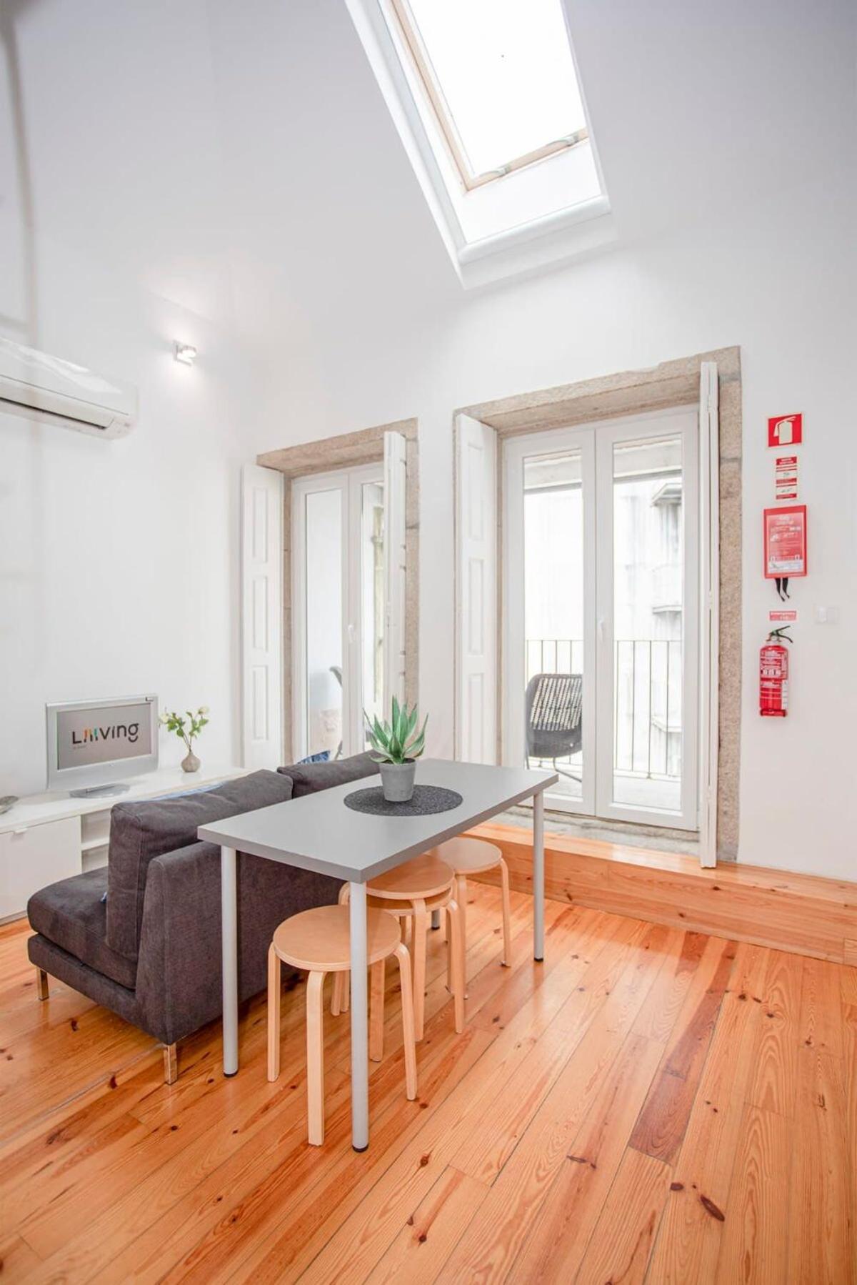 Liiiving In Porto - Heart Of Porto Mezzanine Apartment Exterior foto